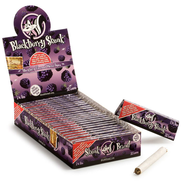 Skunk Blackberry Flavor 1 1/4 Size Rolling Papers - 24-Ct Display